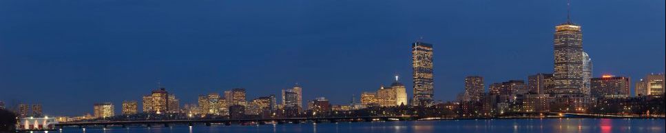 Boston_Skyline_Panorama_Dusk_r2